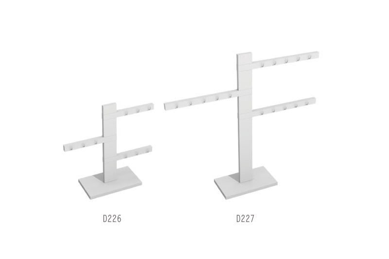 Supports pour les créoles et boucles d’oreille pendantes.